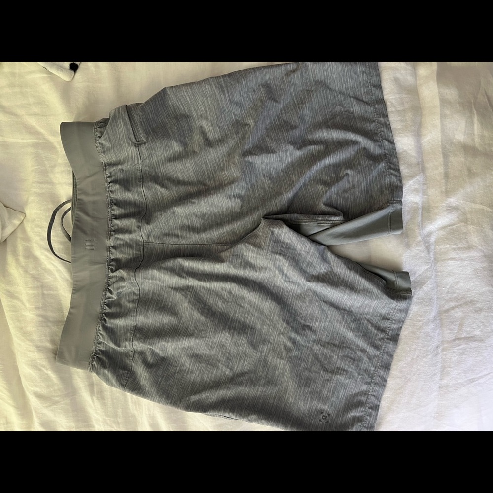 Men’s Lululemon shorts